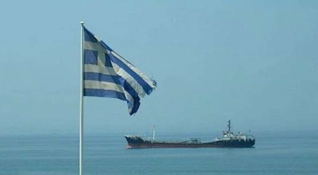 Avin  - Kriti Future -Το 1ο πλοίο στον κόσμο  που μπορεί να «καίει» και αμμωνία φέρει την ελληνική σημαία