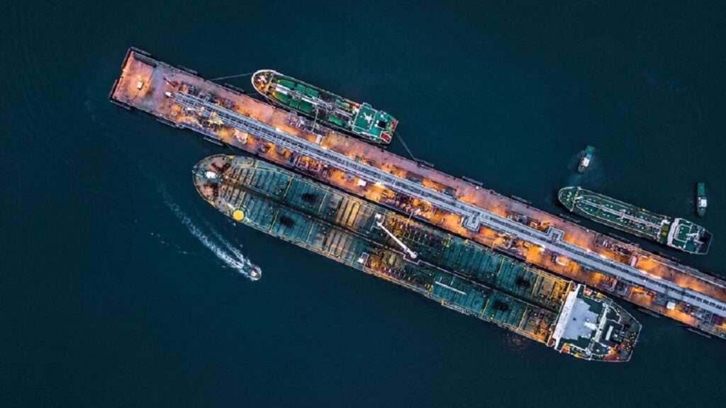 Ποιος ήταν ο Ωνάσης; | "Τεράστιο ρίσκο" η ναυπήγηση tankers, λέει η Olympic Shipping