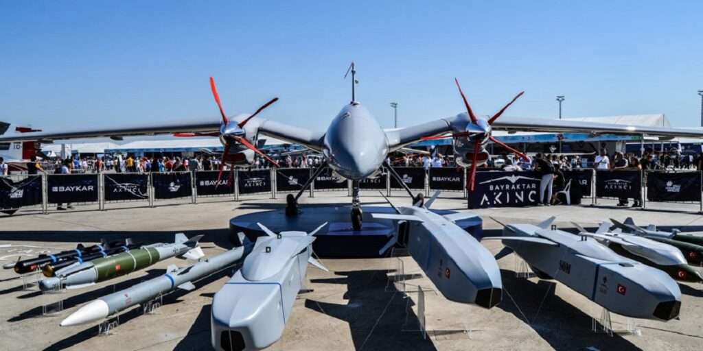 Akinci | Το νέο τουρκικό drone «έκλεισε» το πρώτο του συμβόλαιο